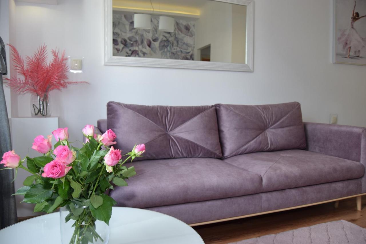 Be My Guest - Krucza Elegant Apartment - Rondo De Gaulle'A Center Of Warsaw Metro Wi-Fi Breakfast Exterior photo